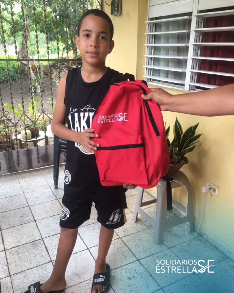 Entrega de escolares-03