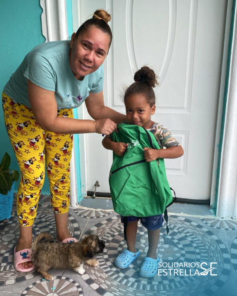 Entrega de escolares-04